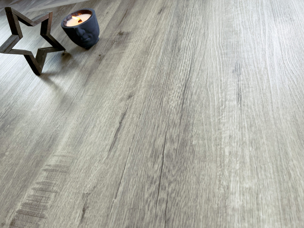 SPC ламинат Lamiwood Quartzwood Q-15 Дуб Мэдисон