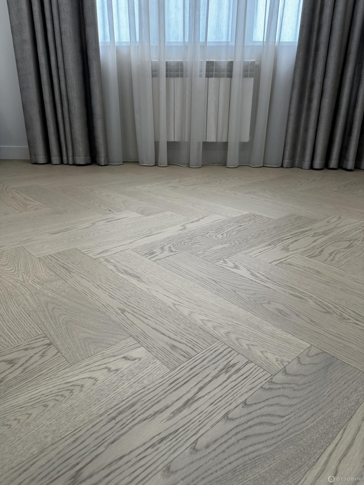 Кварцевый паркет Quartz Parquet Английская Ёлка Дуб Шампань