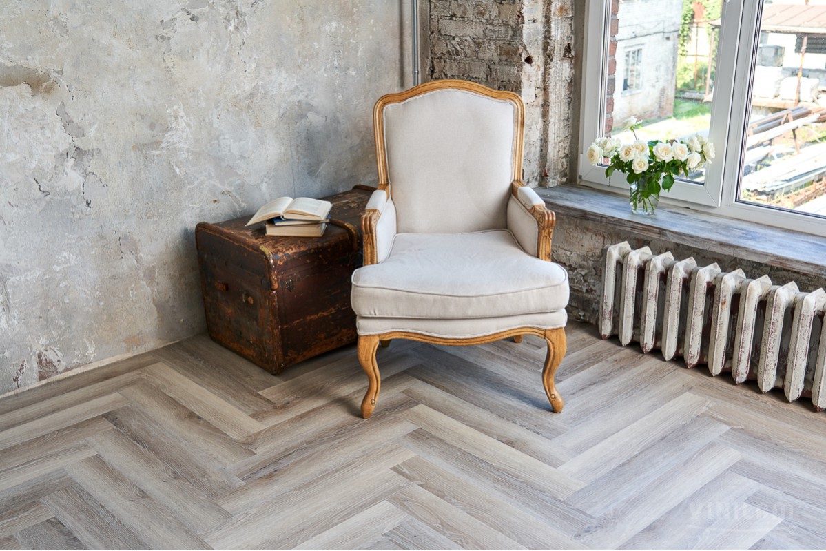Ламинат Vinilam Parquet Herringbone Glue Эрмитаж